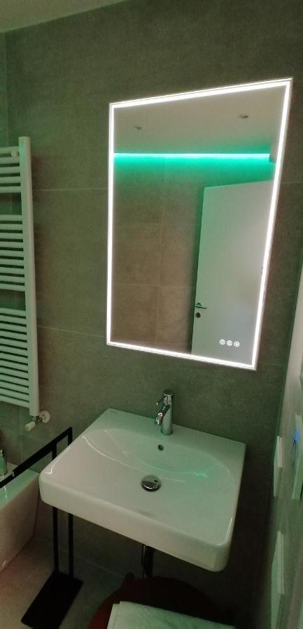 New Marina Apartments ตอร์รีเดลเบนาโก ภายนอก รูปภาพ